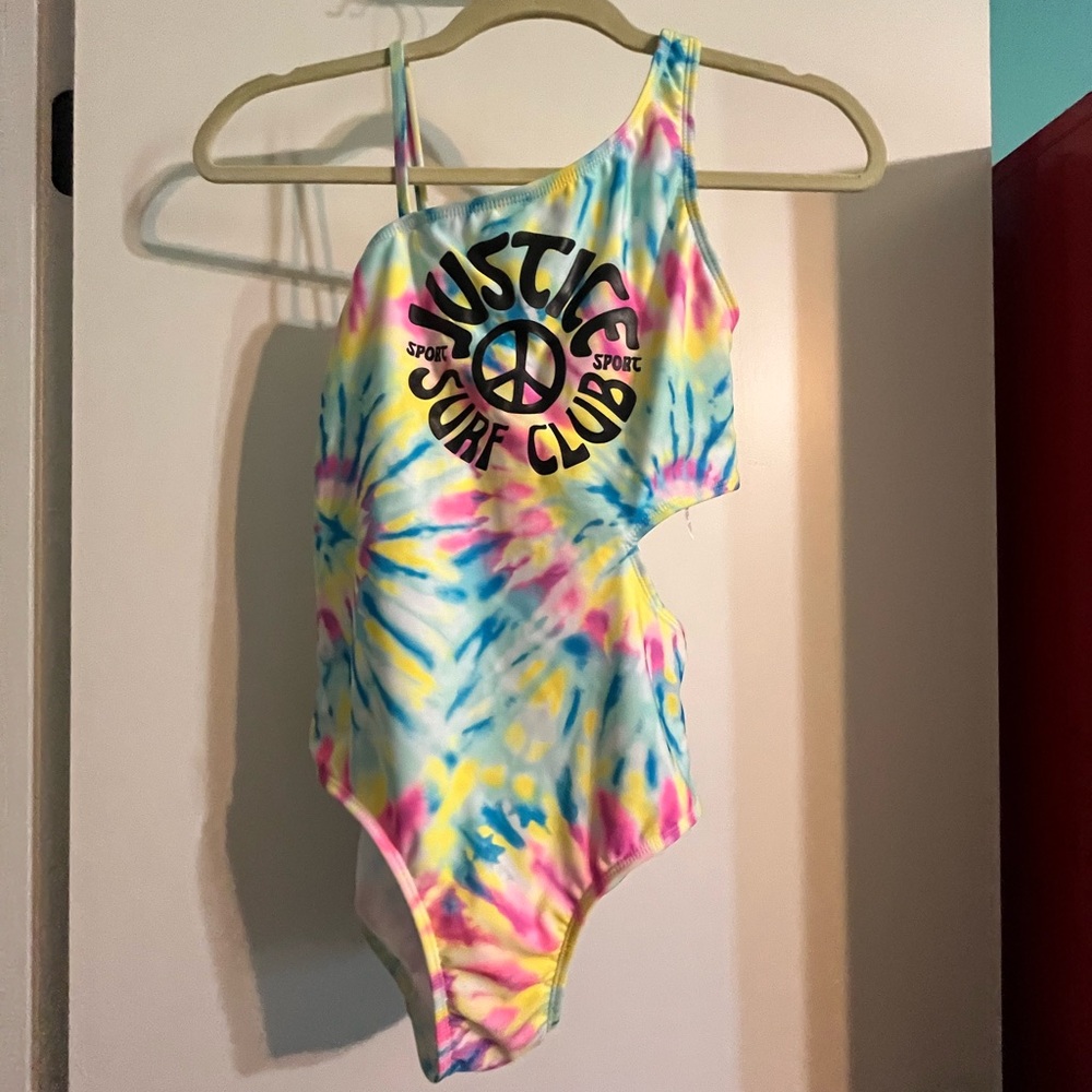 Justice brand girls swimsuit in size XL 16/18.  Brand new but no tags.